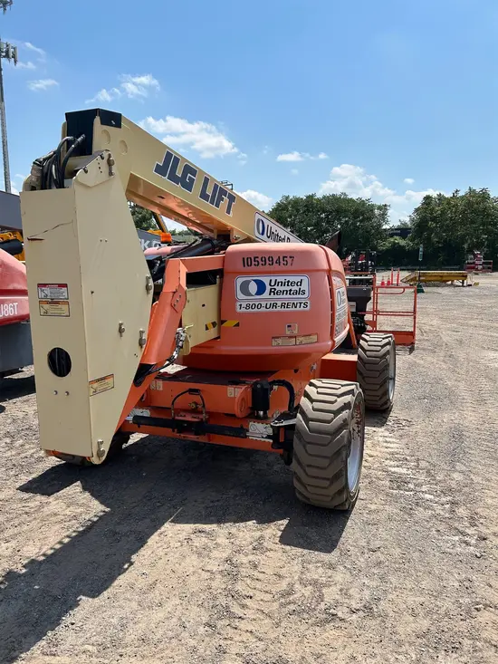 2017 JLG 600AJ Articulating Boom Lift