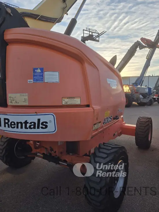 2017 JLG 400S Boom Lift