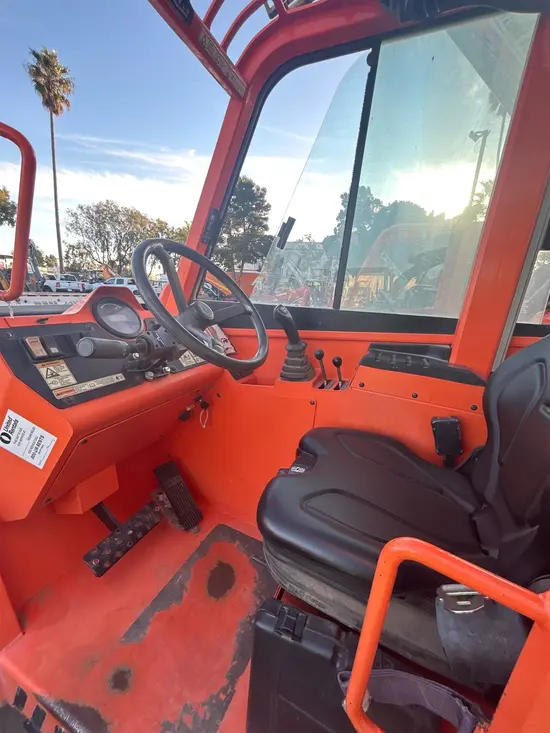 2017 SKYTRAK 8042 Forklift