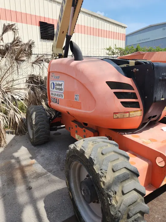 2016 JLG 600AJ Articulating Boom Lift