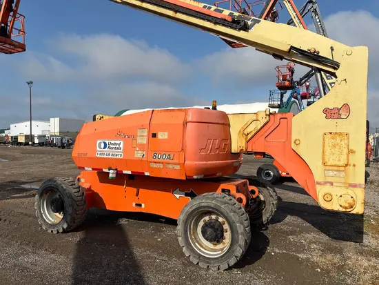 2014 JLG 800AJ Articulating Boom Lift