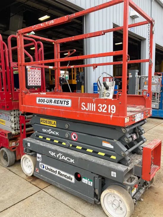 2017 Skyjack SJIII3219 Scissor Lift