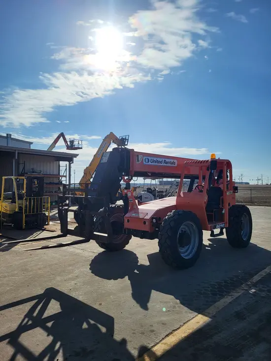 2016 SKYTRAK 6042 Forklift