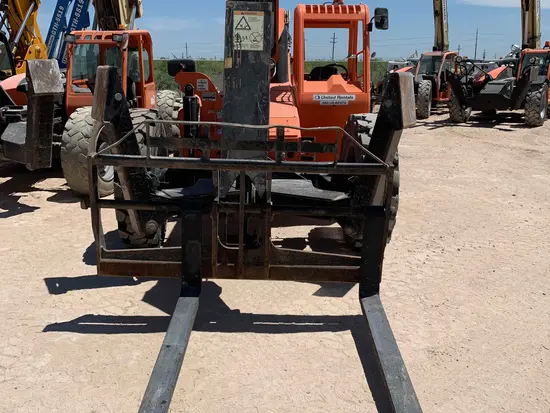 2017 SKYTRAK 10054 Forklift
