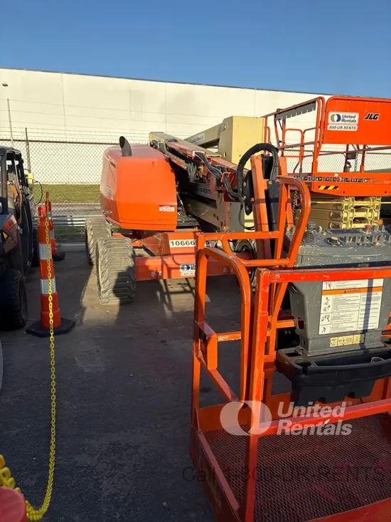 2017 JLG 450AJ Articulating Boom Lift