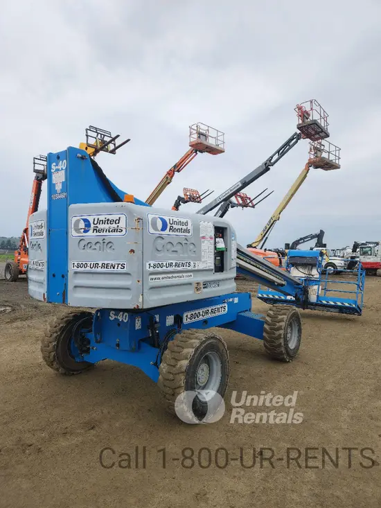 2017 Genie S-40 Boom Lift