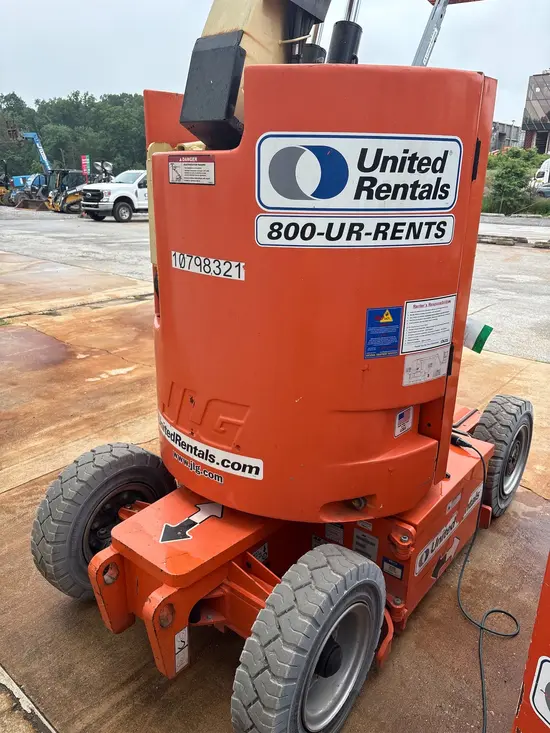 2018 JLG E300AJP Articulating Boom Lift