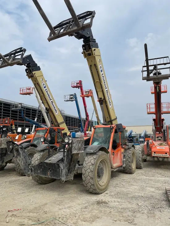 2018 JLG 1055 Forklift