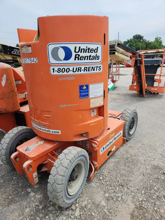 2017 JLG E300AJP Articulating Boom Lift