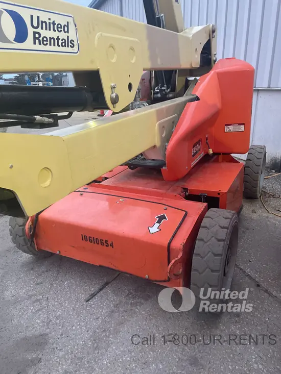 2017 JLG E450AJ Articulating Boom Lift