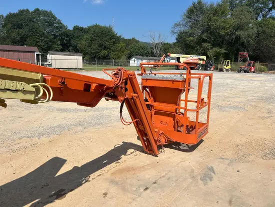 2015 JLG E400AJPN Articulating Boom Lift