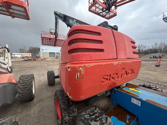 2016 Skyjack SJ45T Boom Lift