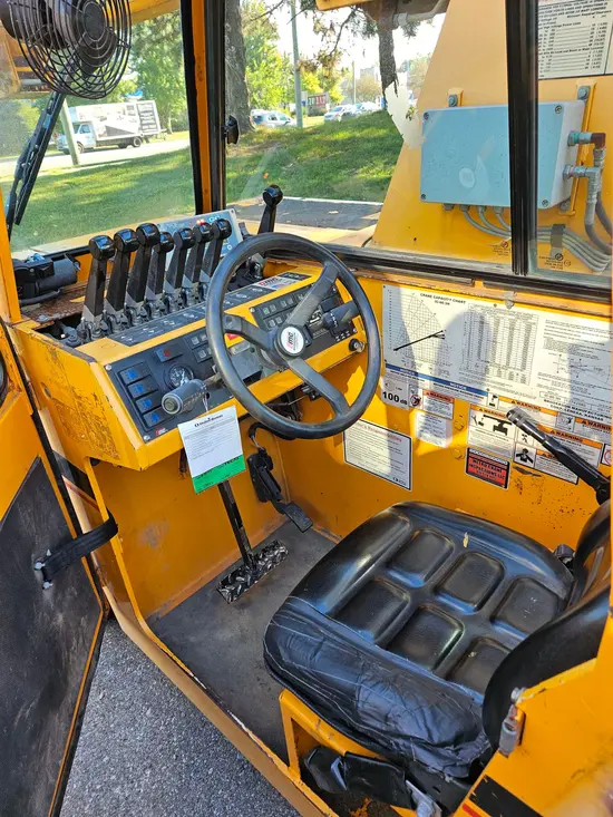 2011 Broderson IC-80-3G