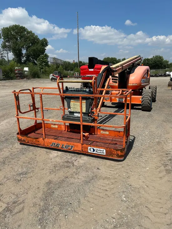 2017 JLG 600AJ Articulating Boom Lift