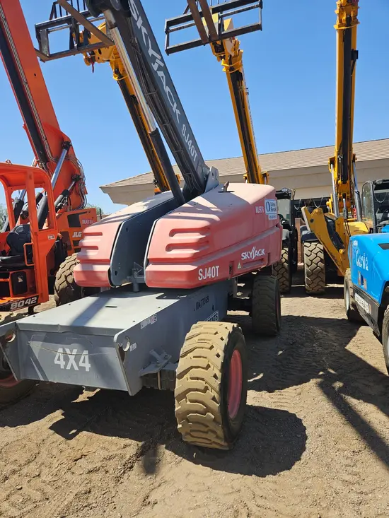 2016 Skyjack SJ40T Boom Lift