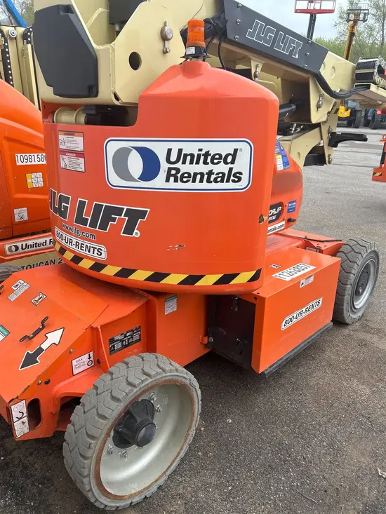 2021 JLG E400AJPN Articulating Boom Lift
