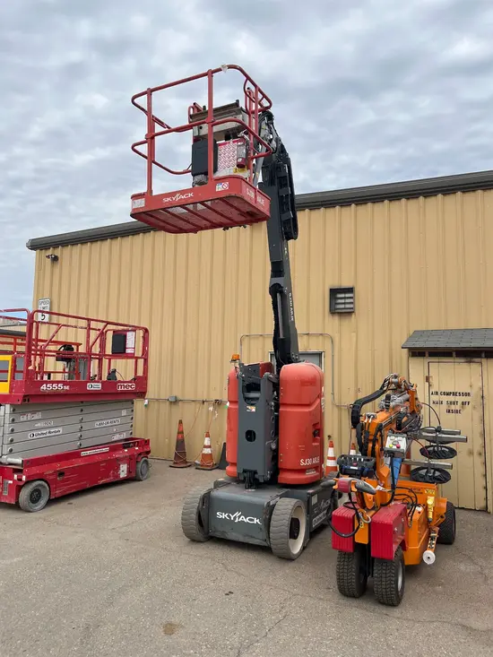 2017 Skyjack SJ30ARJE Articulating Boom Lift
