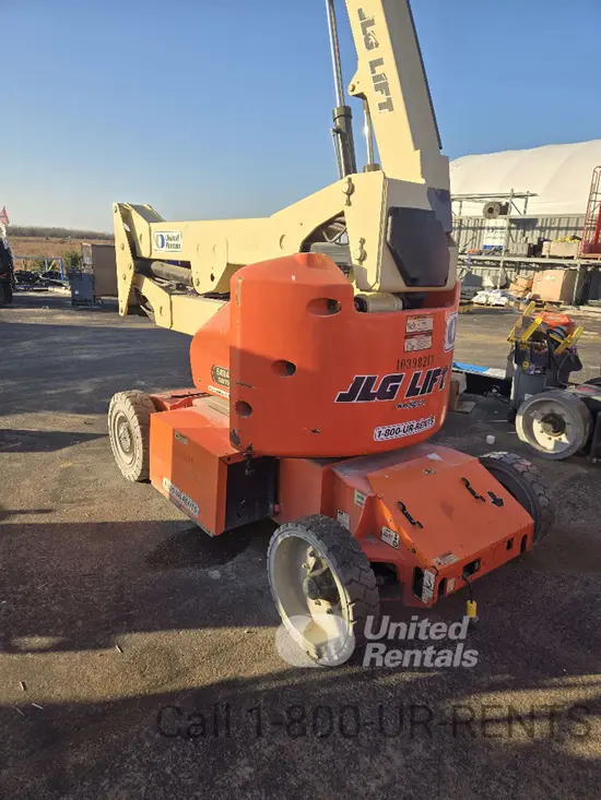 2015 JLG E400AJPN Articulating Boom Lift