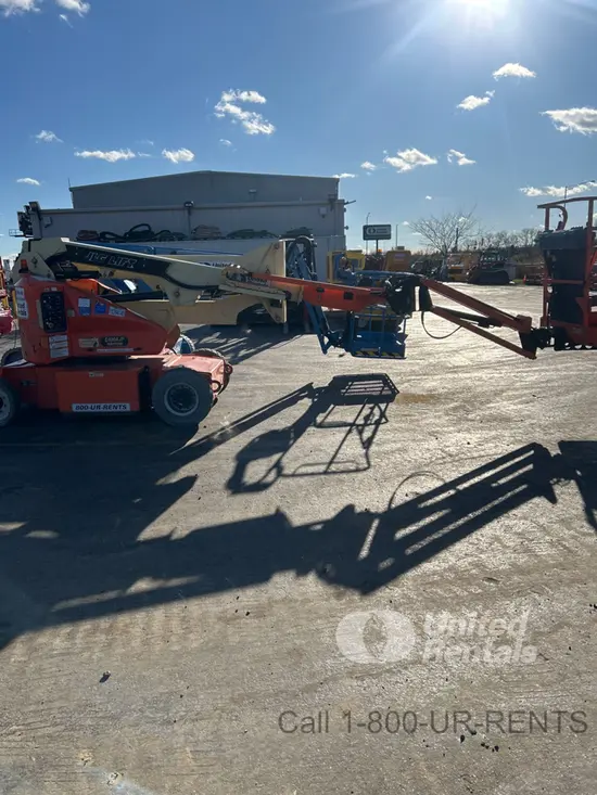 2015 JLG E400AJPN Articulating Boom Lift