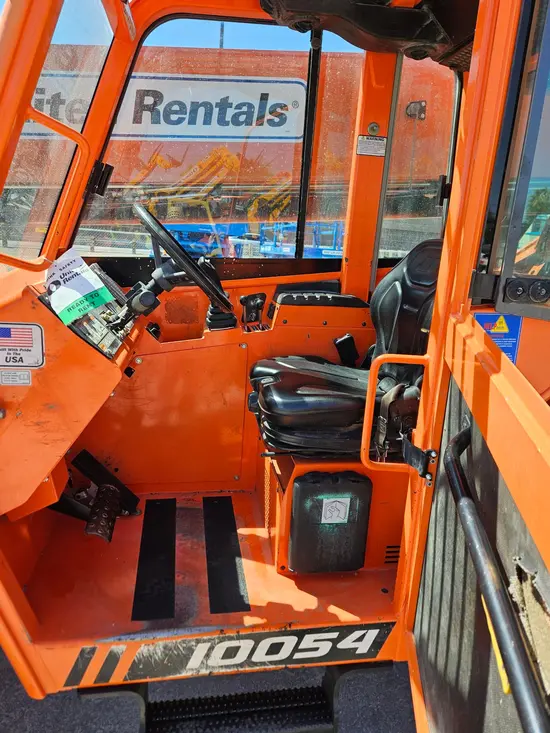 2018 SKYTRAK 10054 Forklift