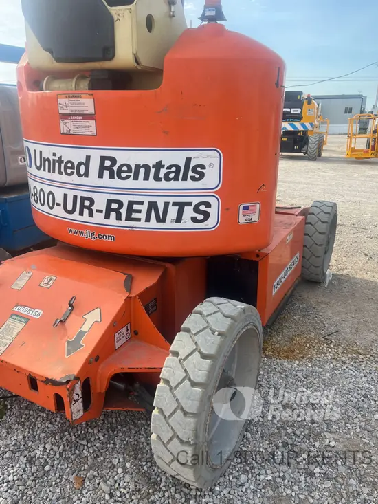 2017 JLG E450AJ Articulating Boom Lift