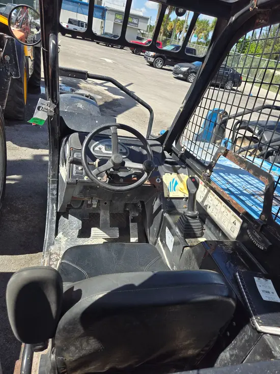 2015 Genie GTH-636 Forklift