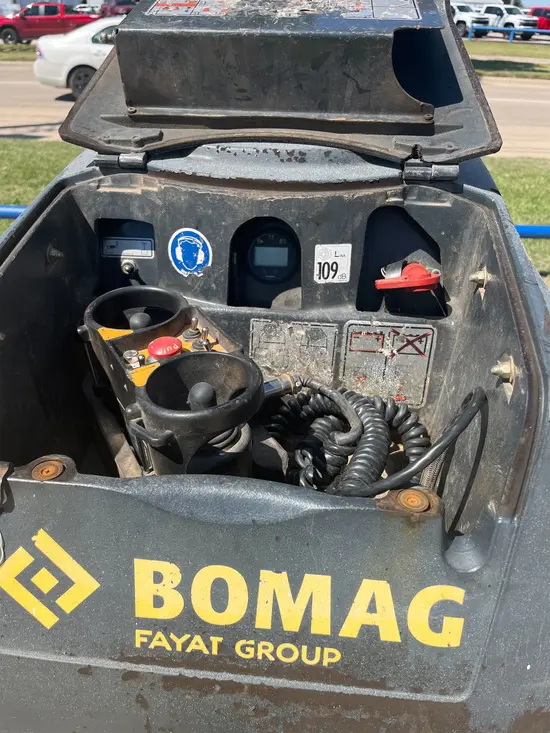 2017 BOMAG BMP8500 Double Drum Roller