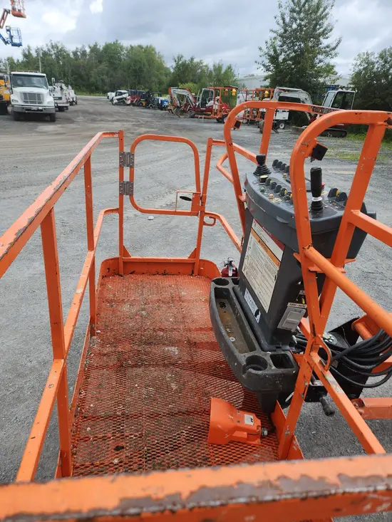 2017 JLG 660SJ Boom Lift