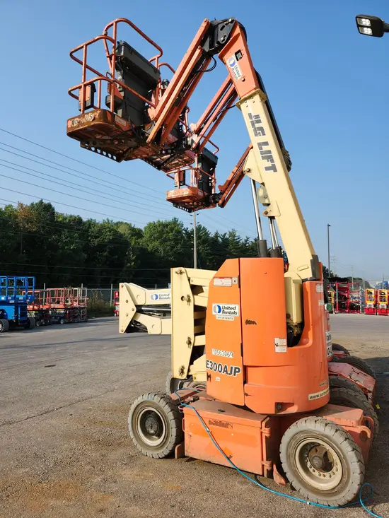 2017 JLG E300AJP Articulating Boom Lift