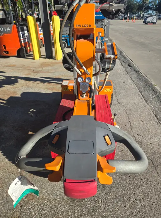 2020 SMARTLIFT SL608HL Material Lift