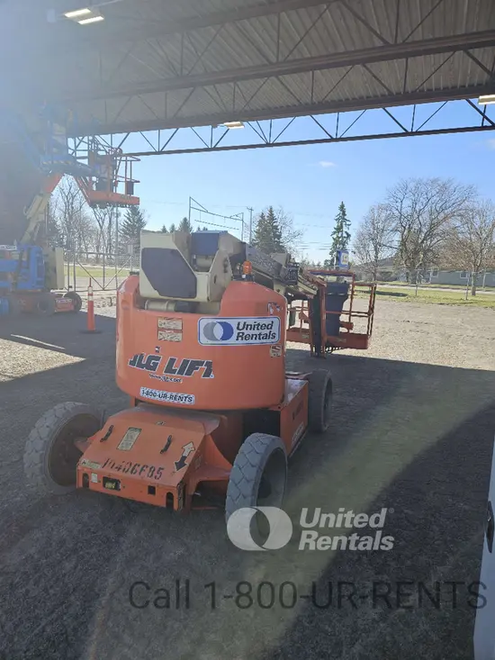 2015 JLG E450AJ Articulating Boom Lift