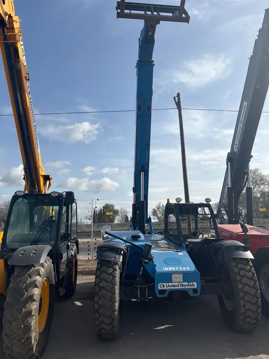2015 Genie GTH-844 Forklift