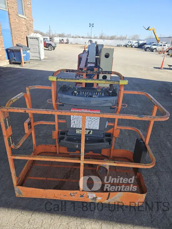 2015 JLG E450AJ Articulating Boom Lift