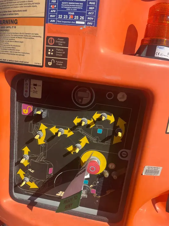 2013 JLG E300AJP Articulating Boom Lift