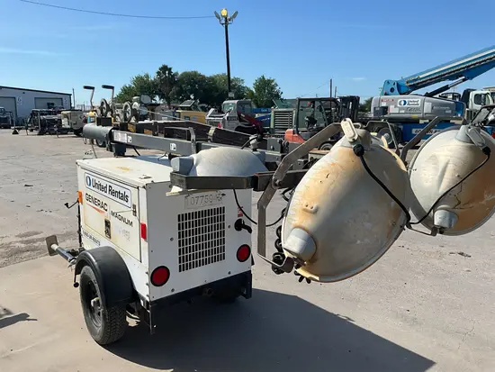 2018 Magnum Pro MLT3060 Portable Light Tower