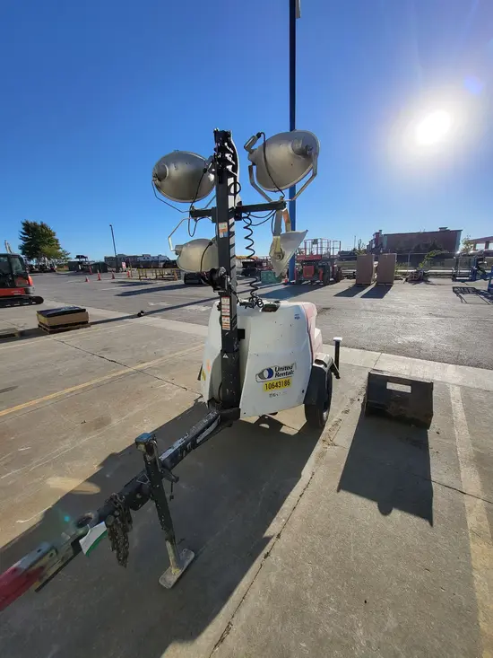 2017 Magnum Pro MLT6SM Portable Light Tower