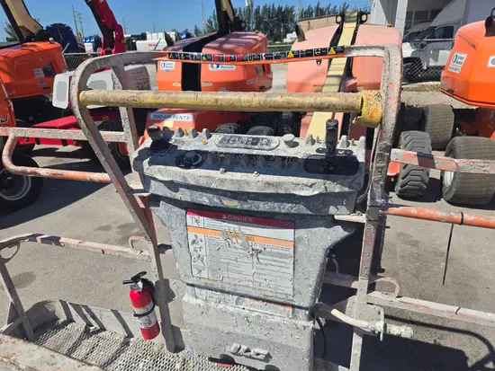 2017 JLG 400S Boom Lift