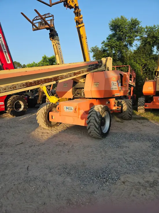 2017 JLG 800S Boom Lift