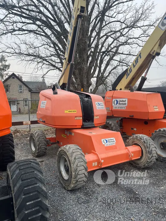 2017 JLG 400S Boom Lift