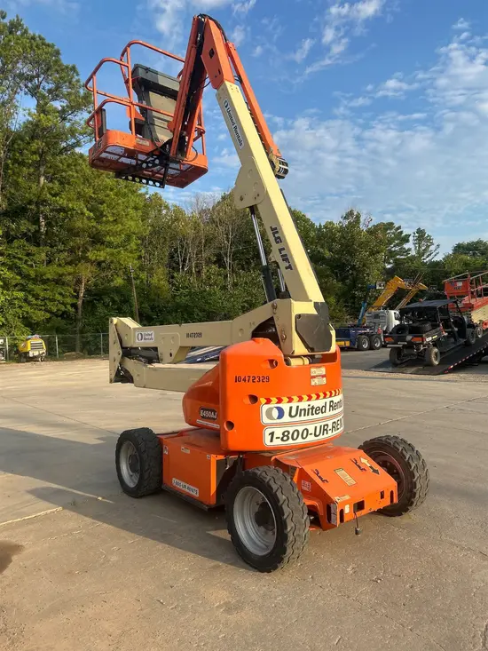 2016 JLG E450AJ Articulating Boom Lift