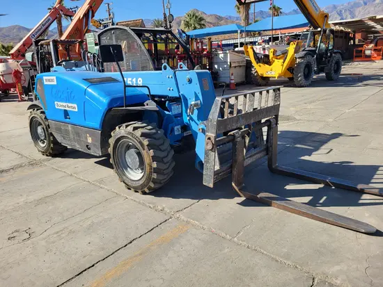 2018 Genie GTH-5519 Forklift