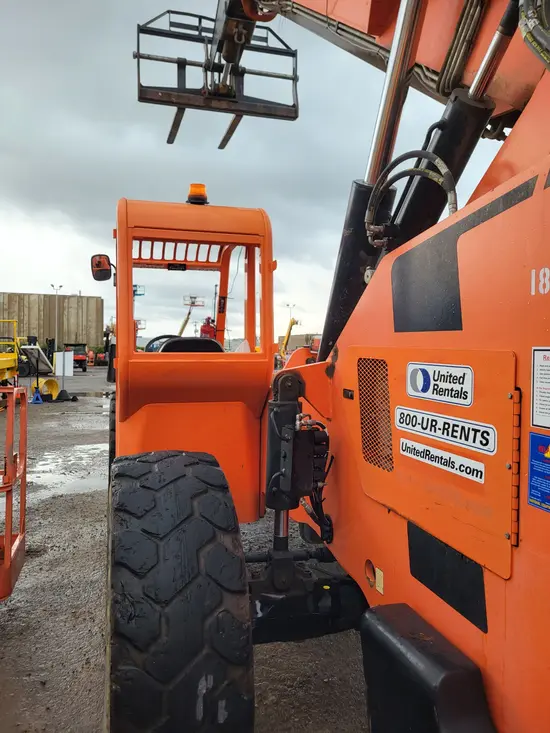 2017 SKYTRAK 10054 Forklift