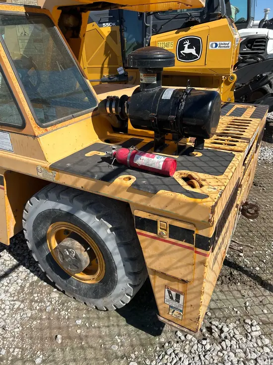 2013 Broderson IC-80-3J