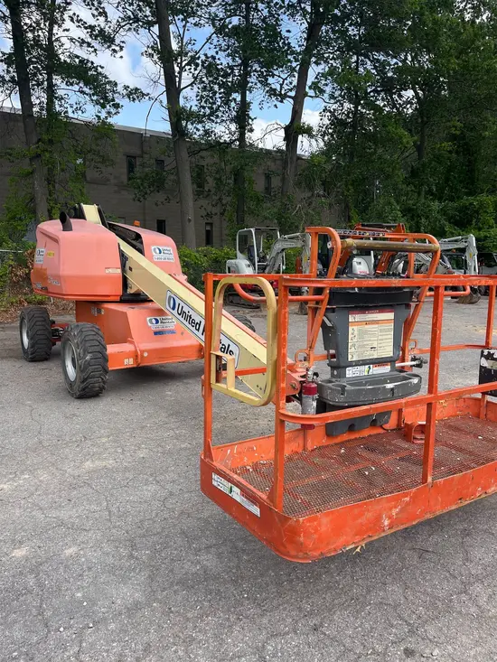 2016 JLG 400S Boom Lift