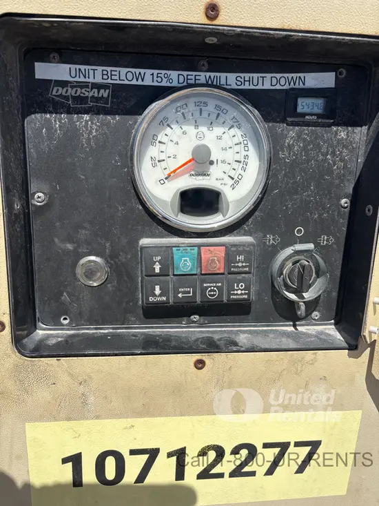 2018 Doosan P425/HP375WCUT4 Air Compressor