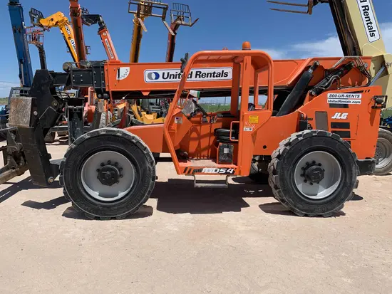 2017 SKYTRAK 10054 Forklift