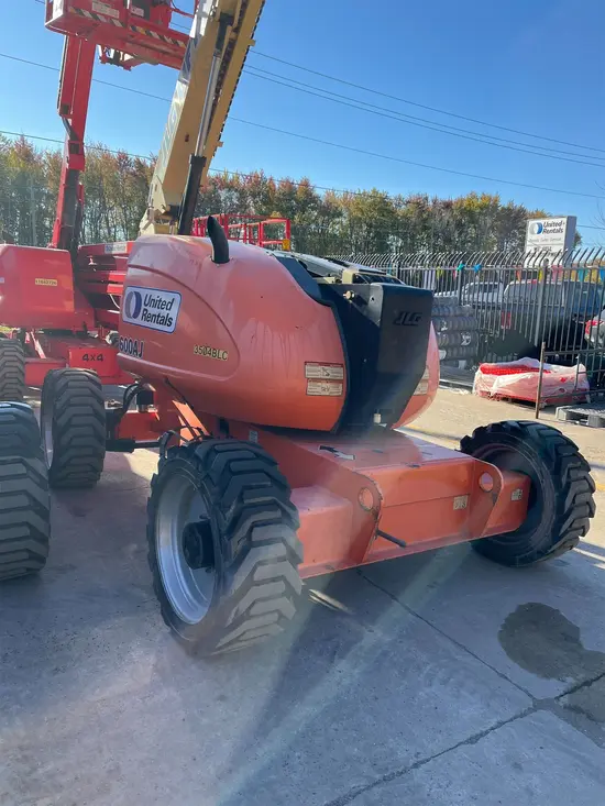 2014 JLG 600AJ Articulating Boom Lift