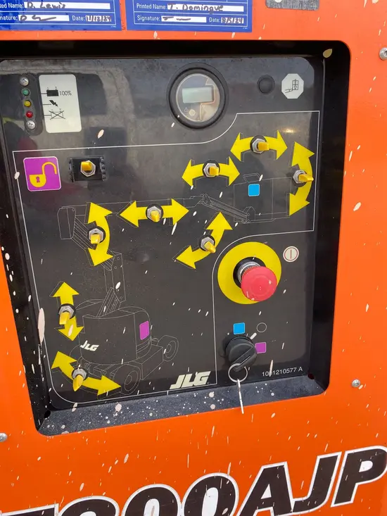 2017 JLG E300AJP Articulating Boom Lift