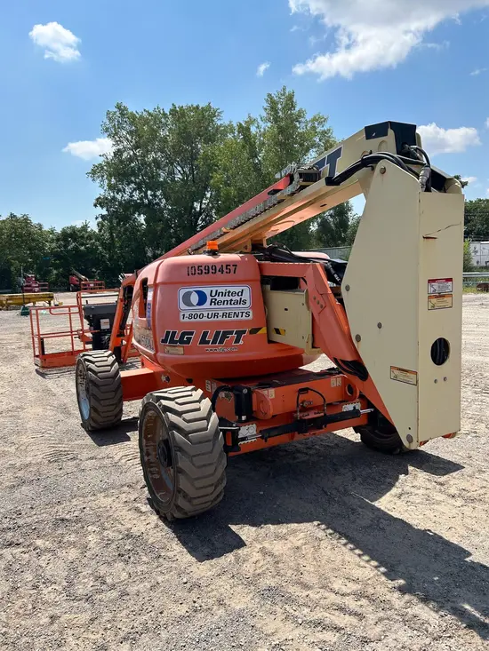 2017 JLG 600AJ Articulating Boom Lift