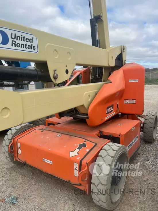 2017 JLG E450AJ Articulating Boom Lift